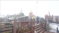 Fansipan mountain blanketed in snow as cold spell hits northern, central regions
